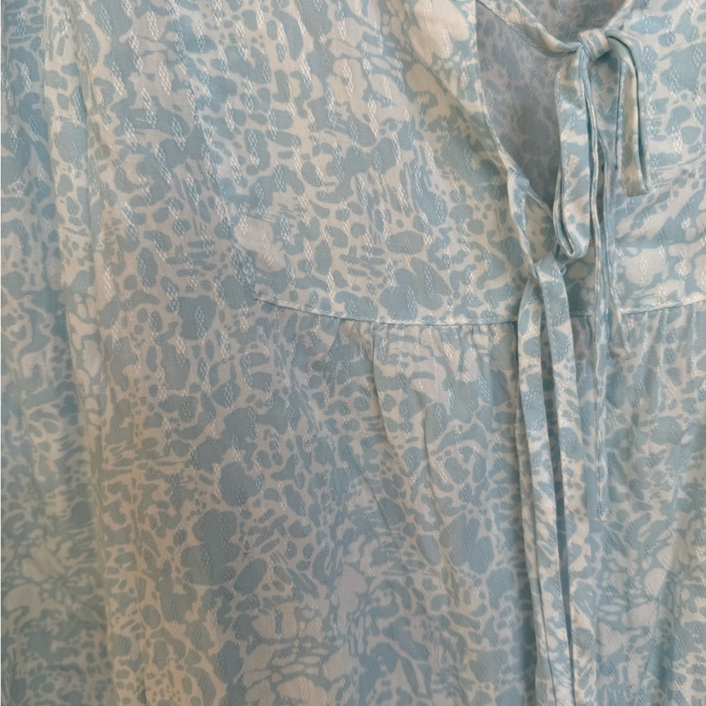 Melrose and Market Pastel Blue Floral Blouse NWT - Picture 3 of 8